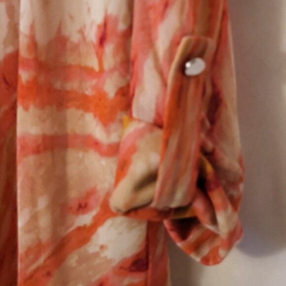 Ava & Grace Orange and white top size small ( NWT) - Picture 4 of 6